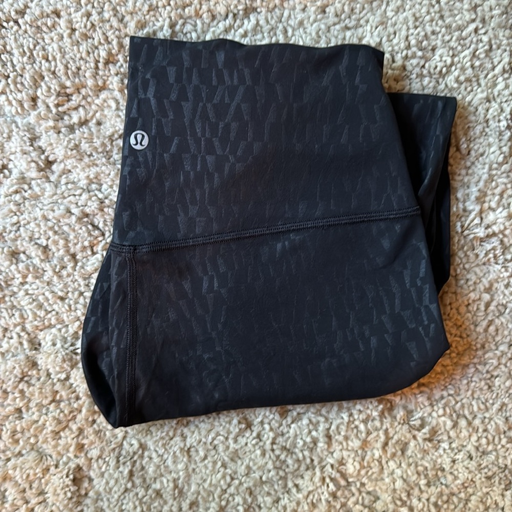Lululemon Align HR 28”